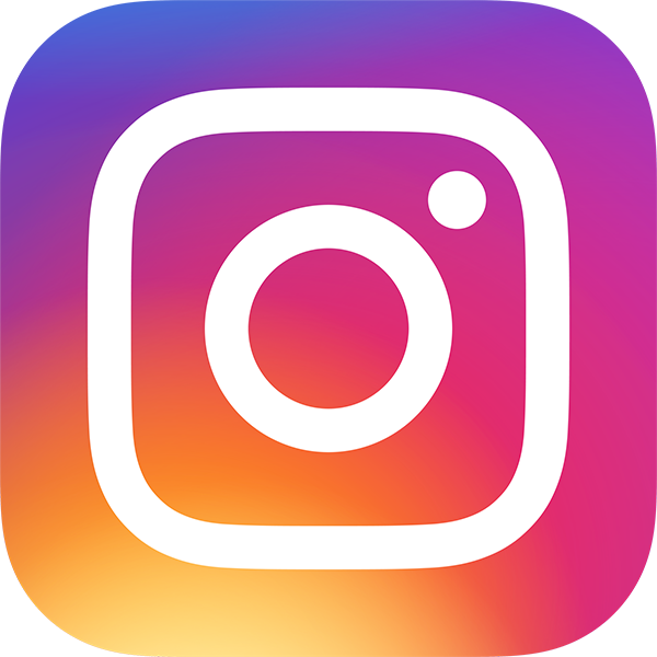 Image du logo d'Instagram. Pictogramme blanc d'un appareil photo sur un fond violet, rose et orange.